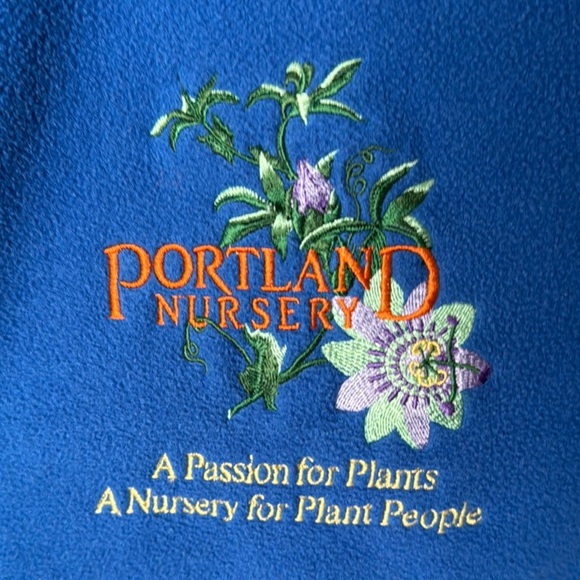 Graphic Garden Nursery Embroidered 2XL Blue Fleece Winter Vest Zip Up Unisex - Picture 2 of 5